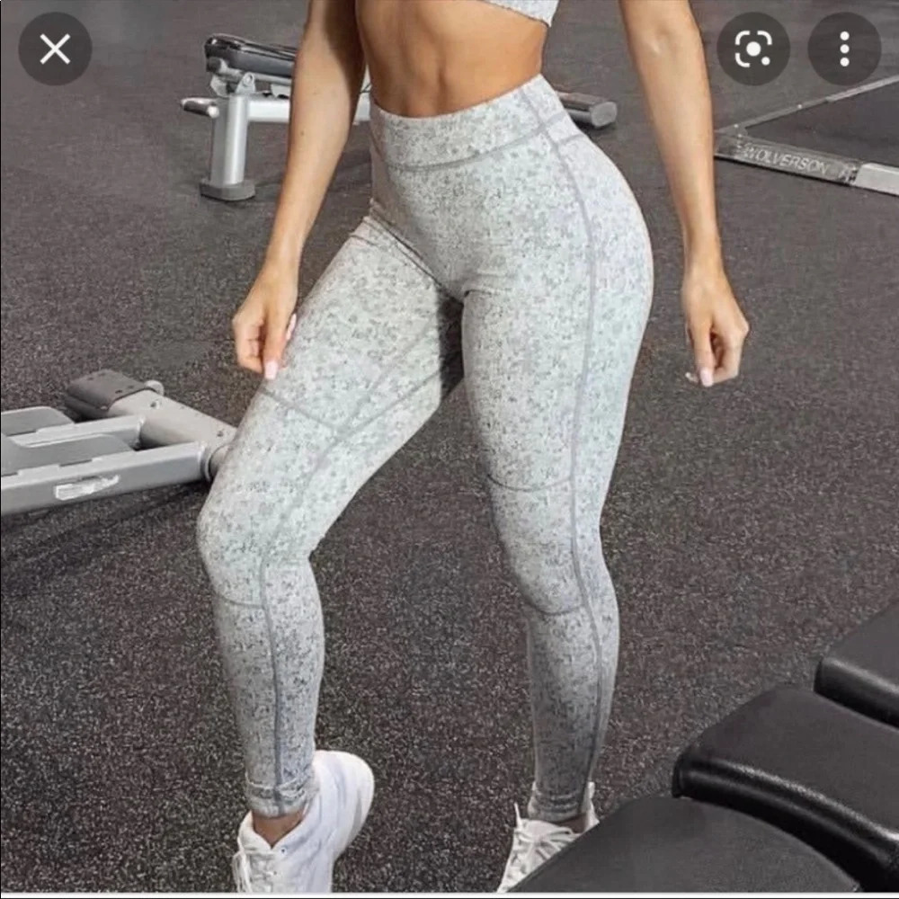 Gymshark Washed Khaki Marl High Rise Fleur Texture Leggings Size Small